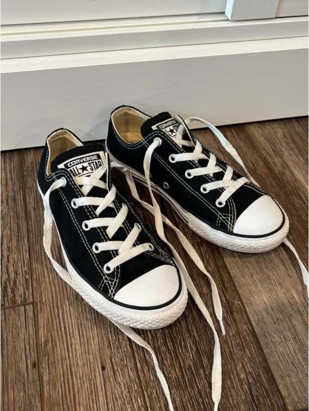Converse Chuck Taylor All Star Low Top Sneakers size youth 3